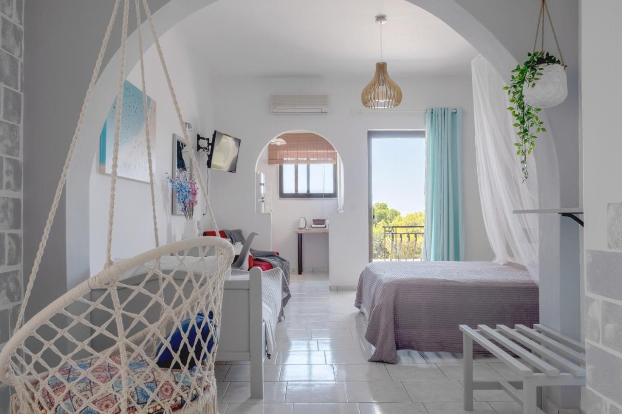 Pefkides Aegina Boutique Apartments Agia Marina  Luaran gambar