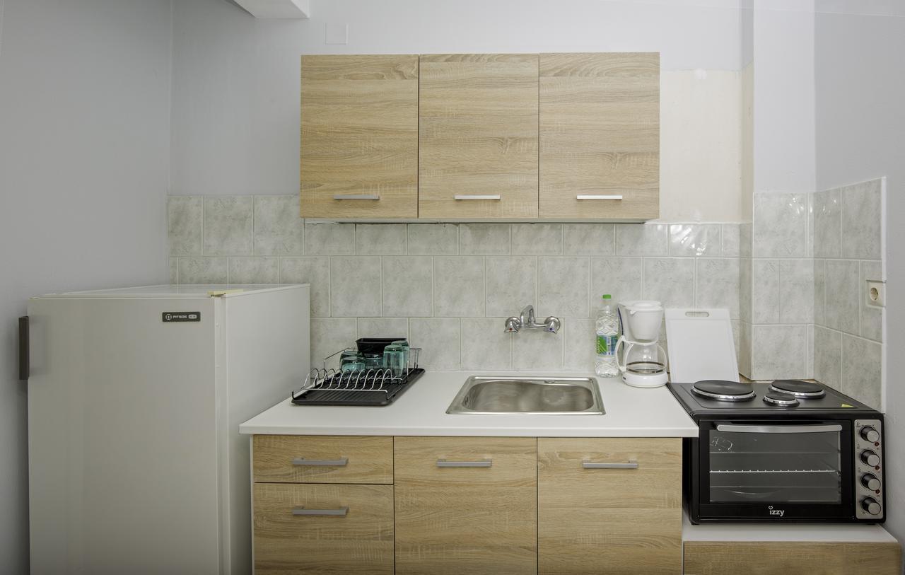 Pefkides Aegina Boutique Apartments Agia Marina  Luaran gambar